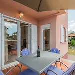 Pinta Mit Grossem Garten By Interhome *