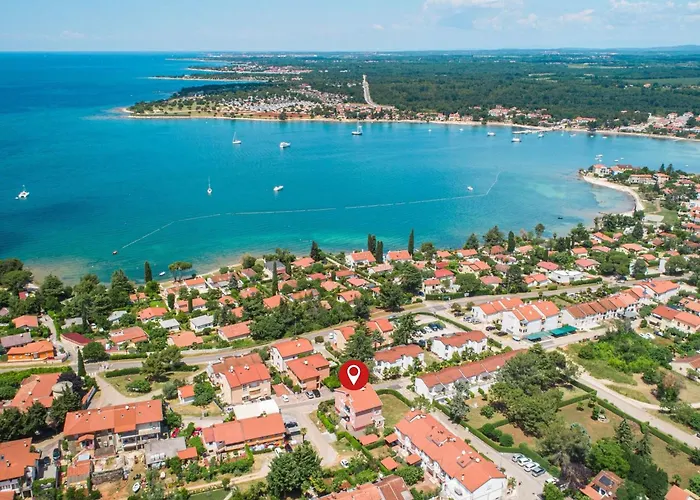 Pinta Mit Grossem Garten By Interhome