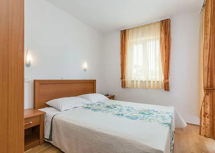 Apartment Pinta Mit Grossem Garten By Interhome